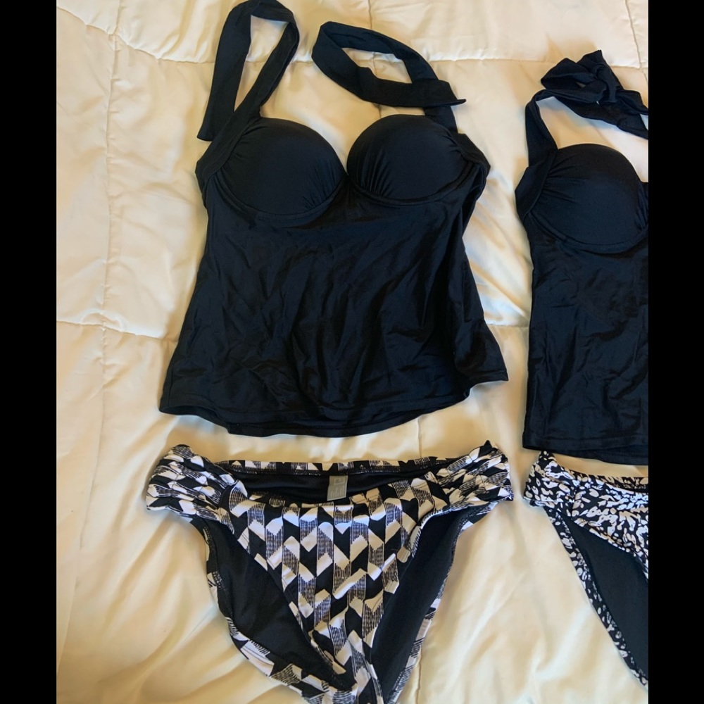 5/$25🌸 Women’s bathing suit